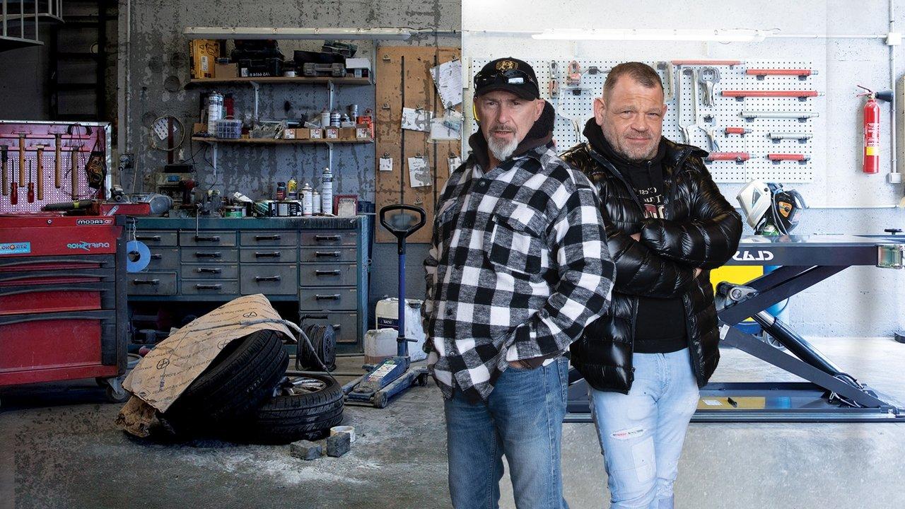SOS Garage backdrop
