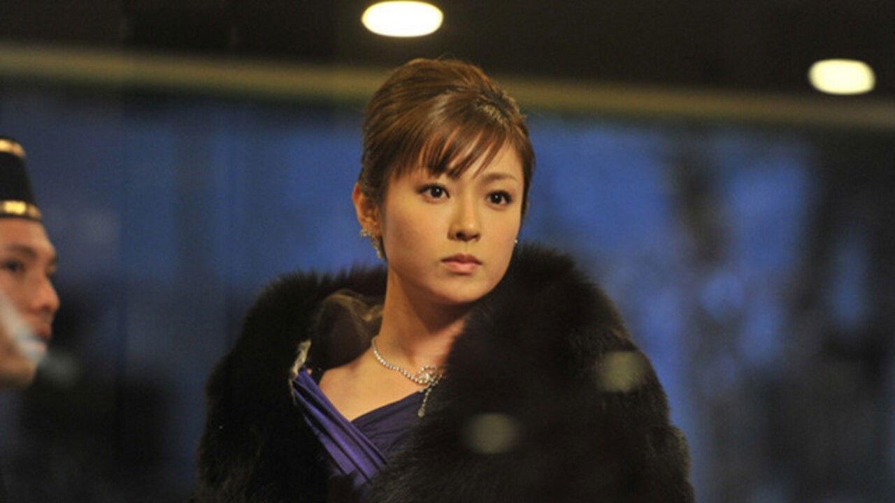 危険なカンケイ backdrop