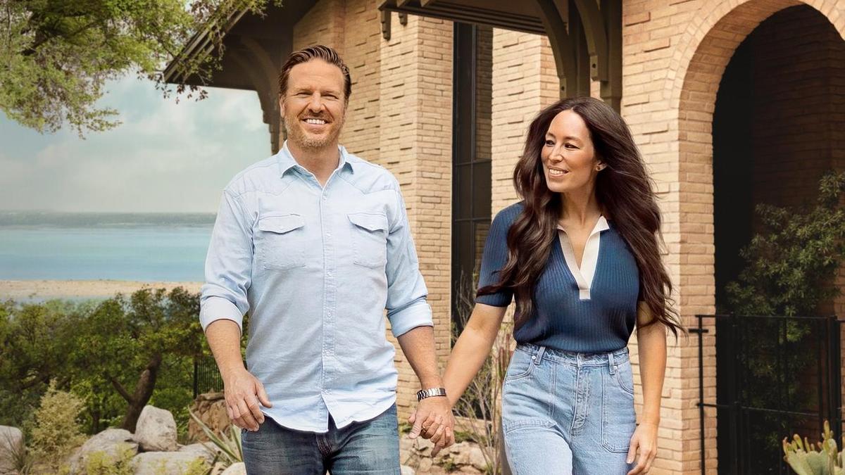 Fixer Upper: The Lakehouse backdrop