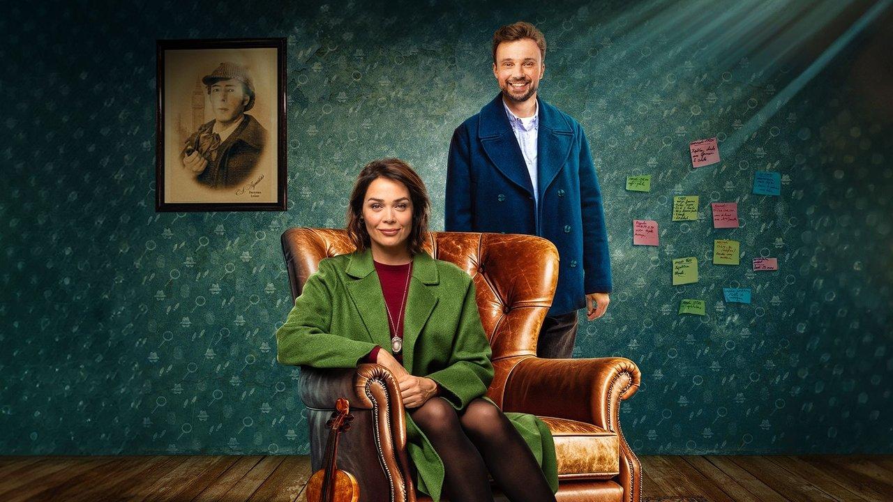 Mademoiselle Holmes backdrop