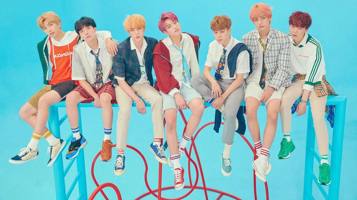 Run BTS! backdrop