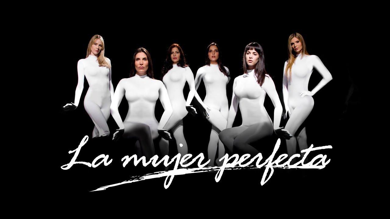 La mujer perfecta backdrop