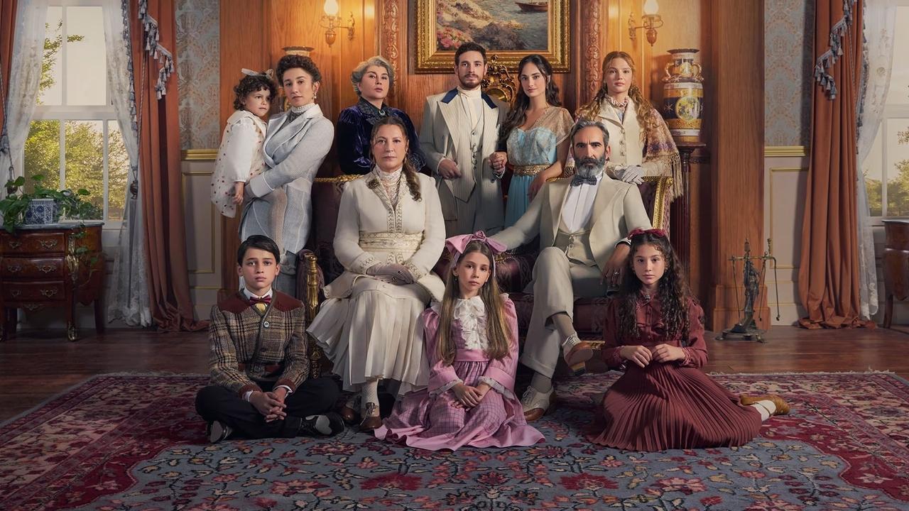 Sakir Pasa Family backdrop