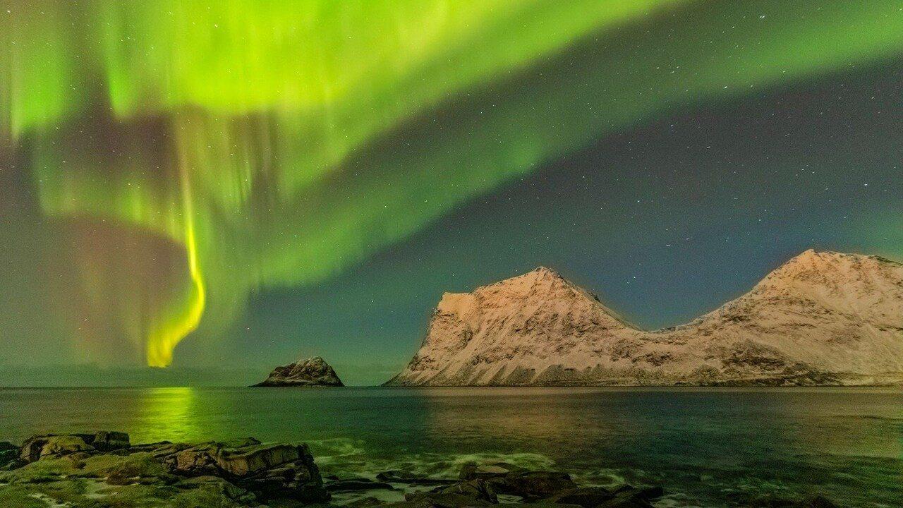 Land of the Far North backdrop