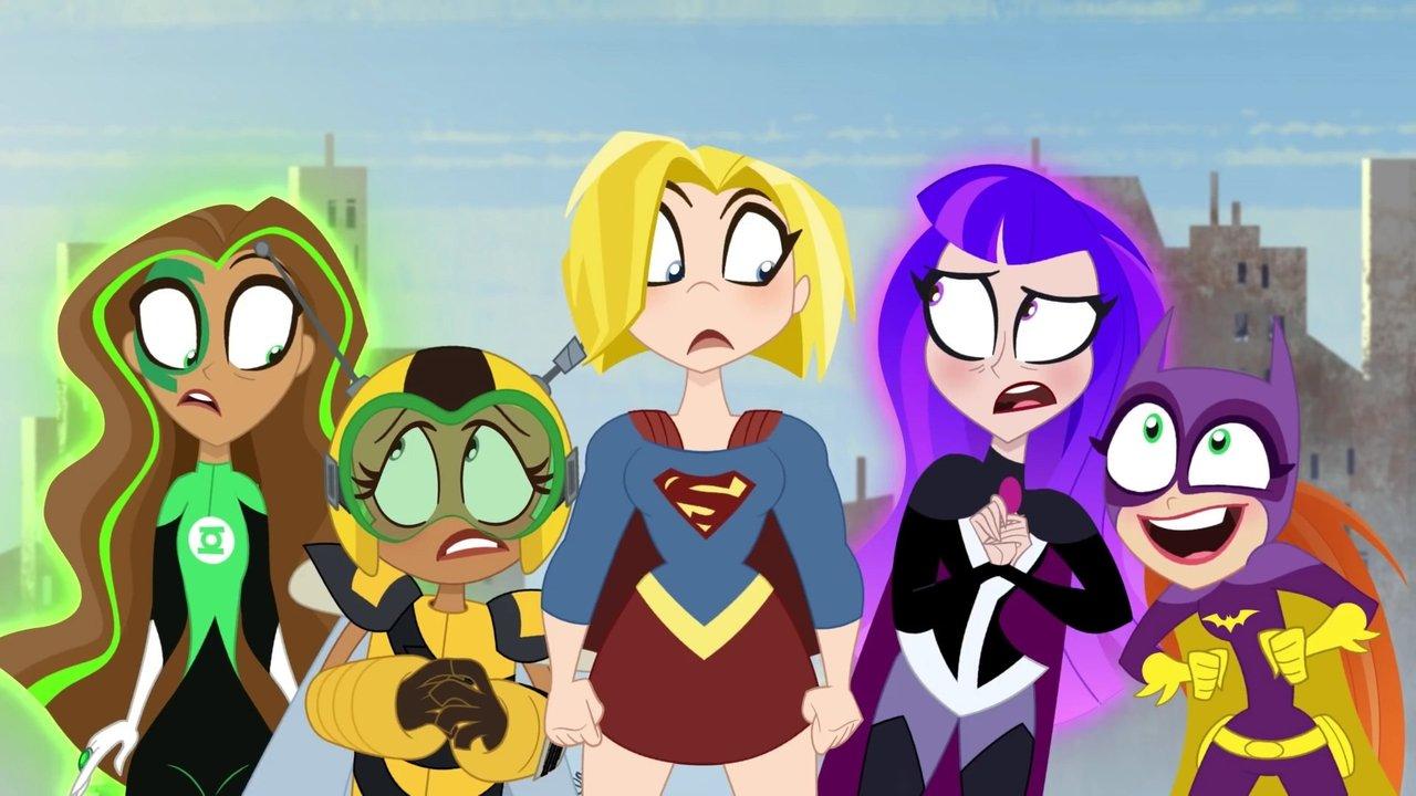 DC Super Hero Girls: Super Shorts backdrop