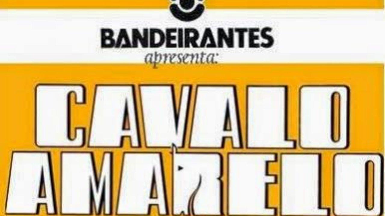 Cavalo Amarelo backdrop