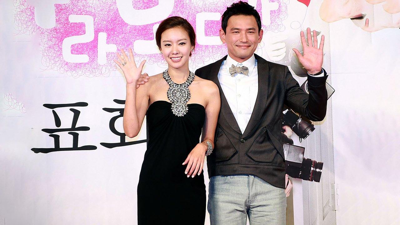 The Accidental Couple backdrop