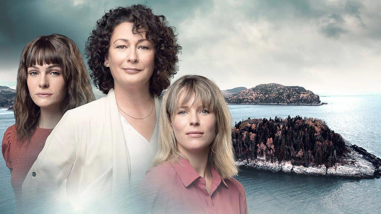 L'Échappée backdrop