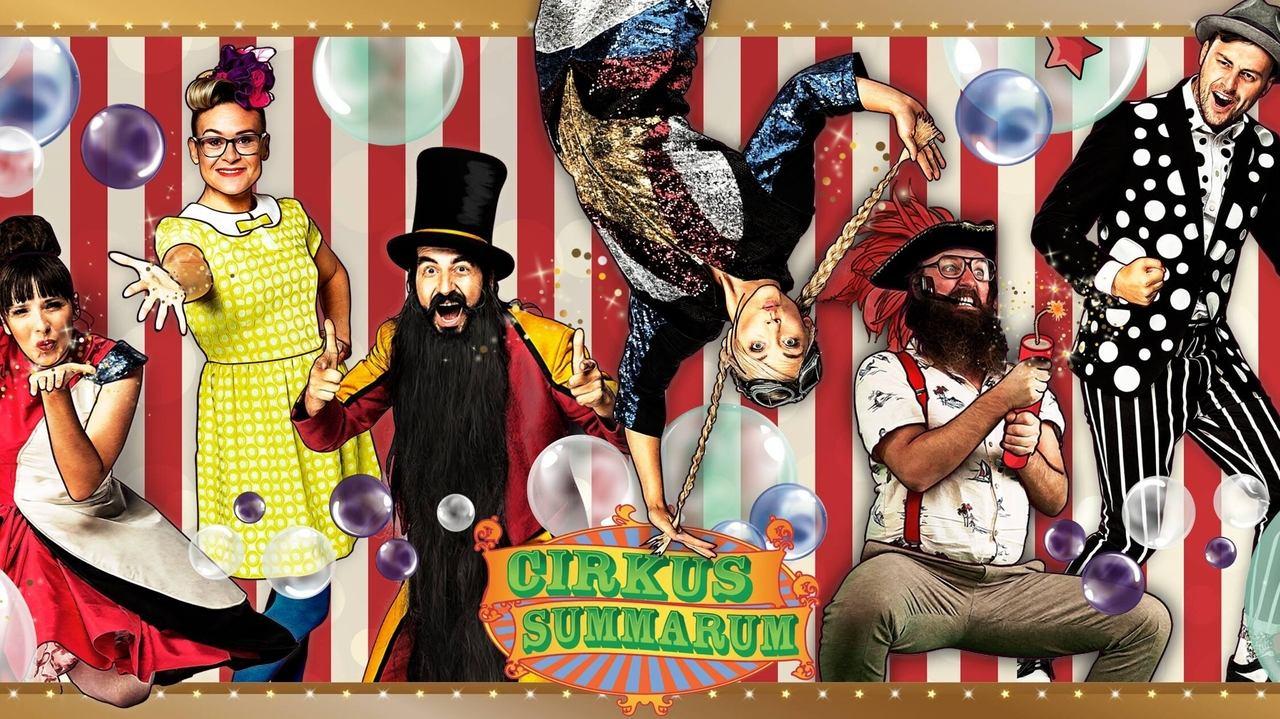 Cirkus Summarum backdrop