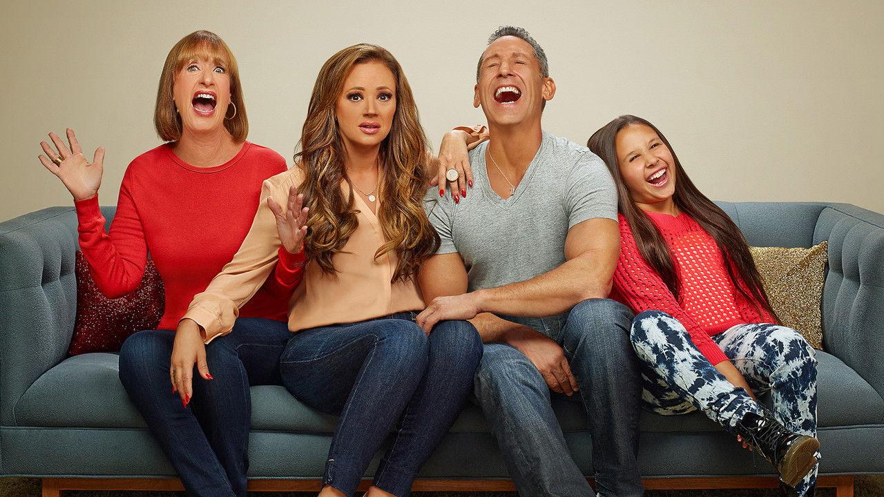 Leah Remini: It's All Relative backdrop