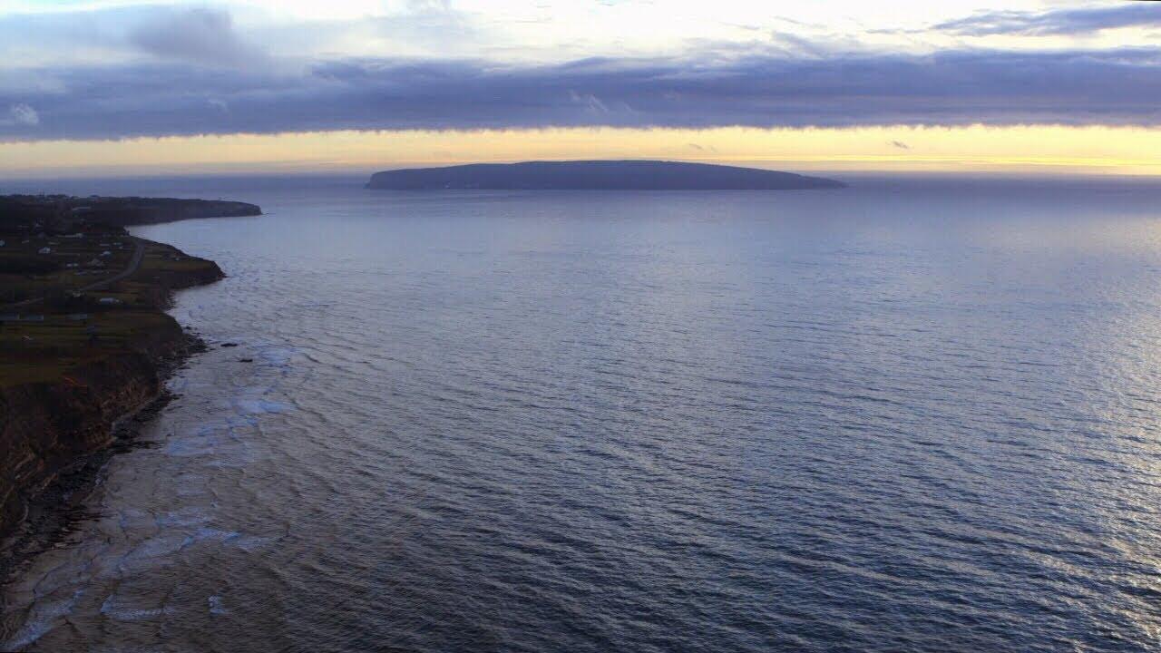 Great Lakes Untamed backdrop