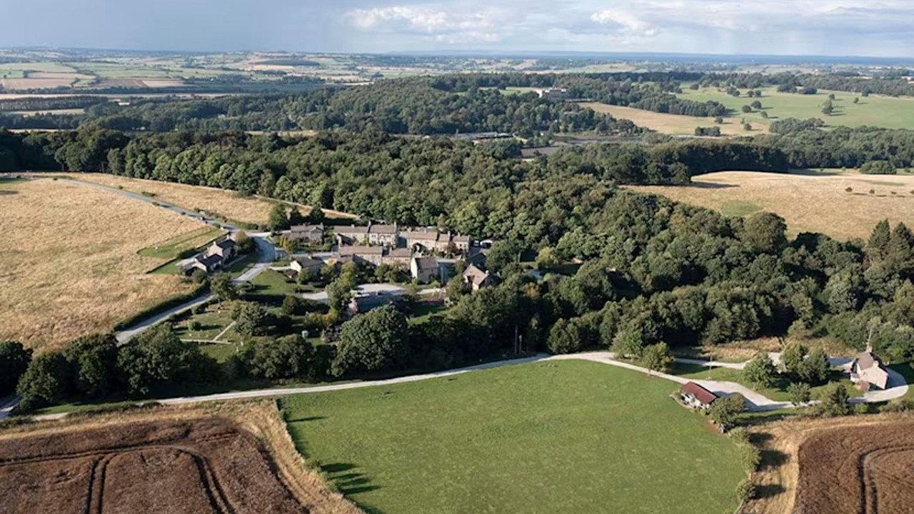 Emmerdale backdrop
