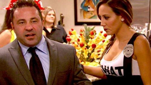 The Real Housewives of New Jersey Season 6 Episode 4 - A Hairy Situation