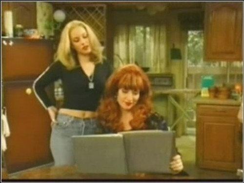 Married... with Children Season 10 Episode 11 - Bearly Men