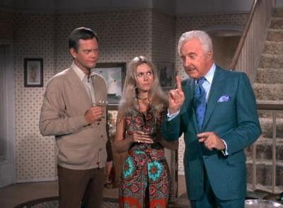 Bewitched Season 8 Episode 11 - The Warlock in the Gray Flannel Suit