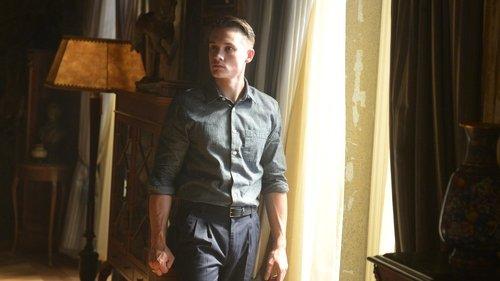 Wayward Pines Season 2 Episode 9 - Walcott Prep