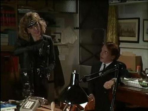 undefined Season 3 Episode 3 - Let Them Sniff Cake