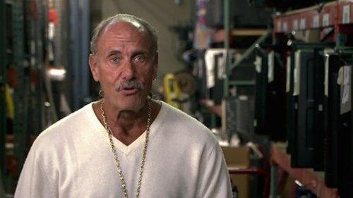 Hardcore Pawn Season 7 Episode 9 - Les Sells Out