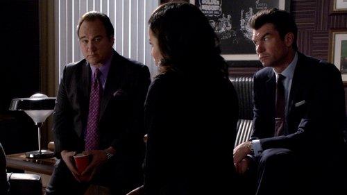 The Defenders Season 1 Episode 16 - Noland v. Galloway Pharmaceuticals