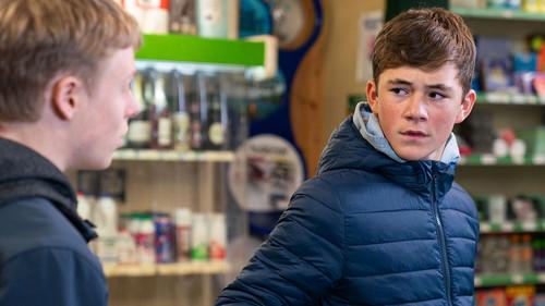 EastEnders Season 36 Episode 18 - 6071