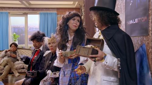 Una familia de diez Season 7 Episode 8 - El nuevo administragón