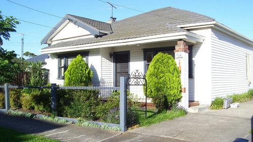 Selling Houses Australia Season 3 Episode 5 - West Footscray