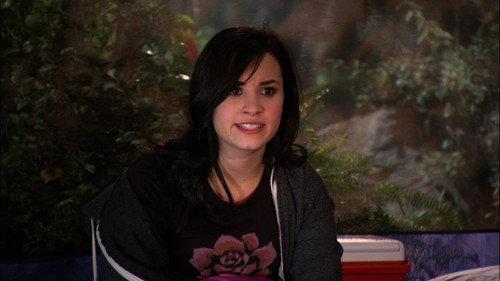 Sonny with a Chance Season 2 Episode 6 - The Legend of Candy Face