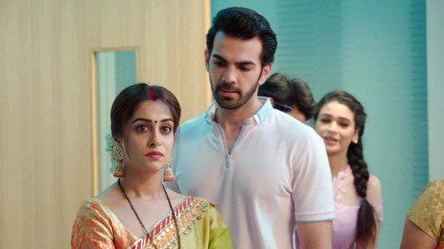 Kahaan Hum Kahaan Tum Season 1 Episode 21 - Sonakshi Visits Rohit's Hospital