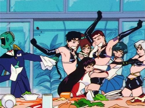 Sailor Moon Season 5 Episode 18 - A Night Alone Together: Usagi in Danger