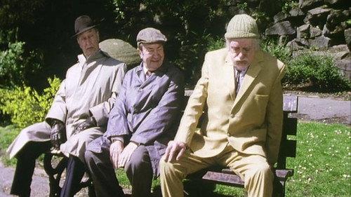 Last of the Summer Wine Season 19 Episode 5 - The Suit That Attracts Blondes