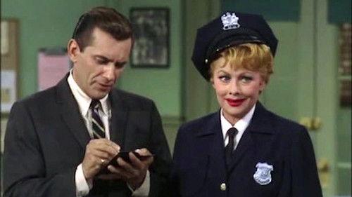 The Lucy Show Season 3 Episode 8 - Lucy Makes a Pinch