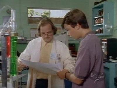 My Secret Identity Season 1 Episode 2 - A Walk On The Wild Side