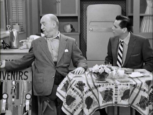 I Love Lucy Season 5 Episode 6 - Homecoming
