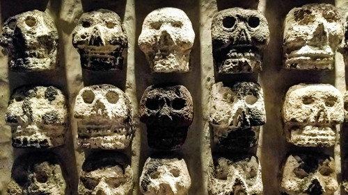 Secrets in the Dark Season 1 Episode 2 - Tower Of Skulls