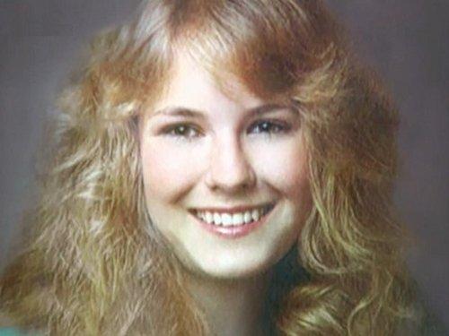 Forensic Files Season 9 Episode 18 - Badge of Betrayal