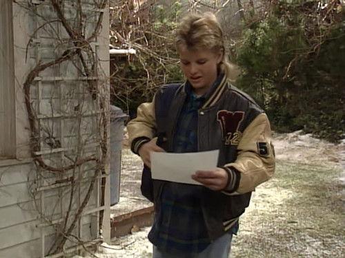 undefined Season 2 Episode 13 - Bell Bottom Blues