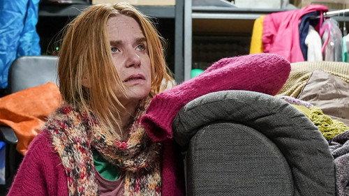 EastEnders Season 41 Episode 12 - 7053