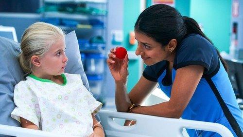 Nurses Season 2 Episode 4 - It's Showtime