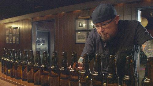 Smartest Guy in the Room Season 1 Episode 4 - How to Face the Music