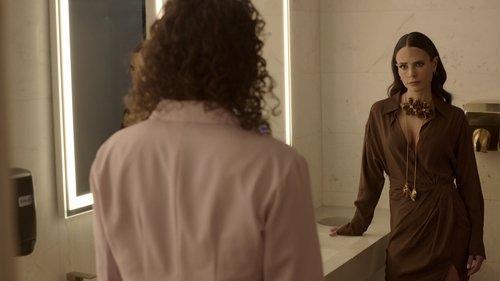 Neon Season 1 Episode 5 - Corillo