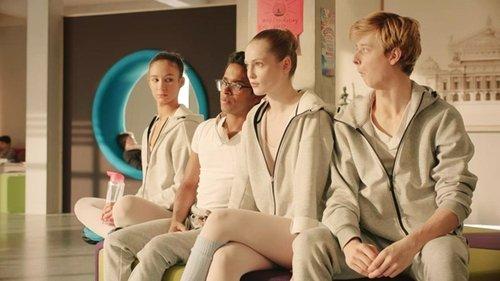 Find Me in Paris Season 1 Episode 20 - Secrets and Pointes