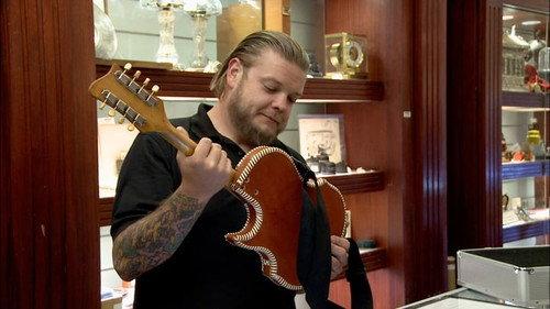 Pawn Stars Season 10 Episode 4 - Put Up Your Nukes