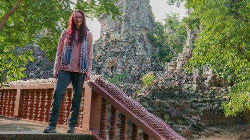 Lost Temples of Cambodia Season 1 Episode 3 - Banteay Toap to Angkor