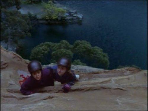 The Saddle Club Season 1 Episode 5 - Horse Shy