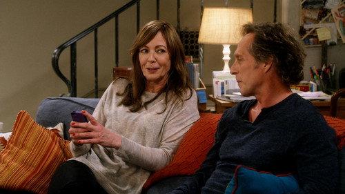 Mom Season 4 Episode 14 - Roast Chicken and a Funny Story