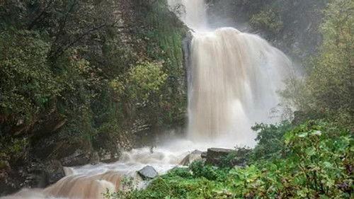 Jenseits der Alpen Season 1 Episode 4 - Episode 4