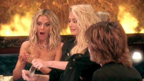 The Real Housewives of Beverly Hills Season 8 Episode 2 - Diva Las Vegas