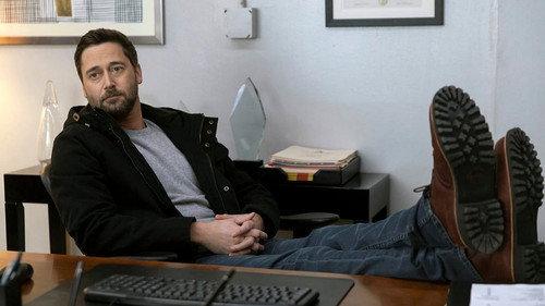 New Amsterdam Season 4 Episode 15 - Two Doors