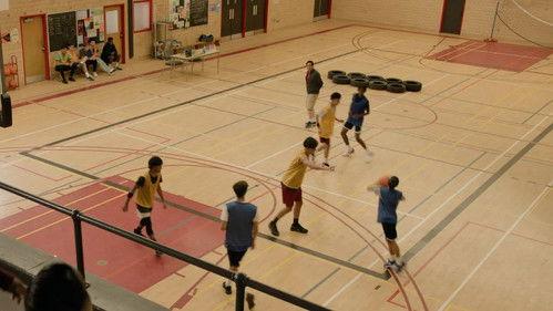 Run the Burbs Season 3 Episode 4 - Phree Throws