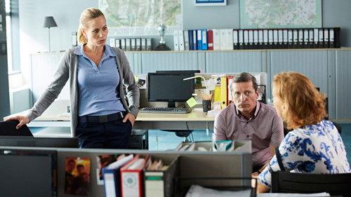 Specialisté Season 1 Episode 19 - Episode 19